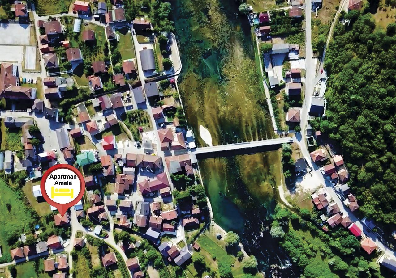 Apartman Amelaa Kulen Vakuf Esterno foto